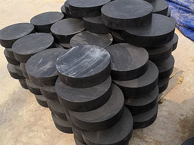 太湖县板式橡胶支座由若干层橡胶片与薄钢板经加压硫化